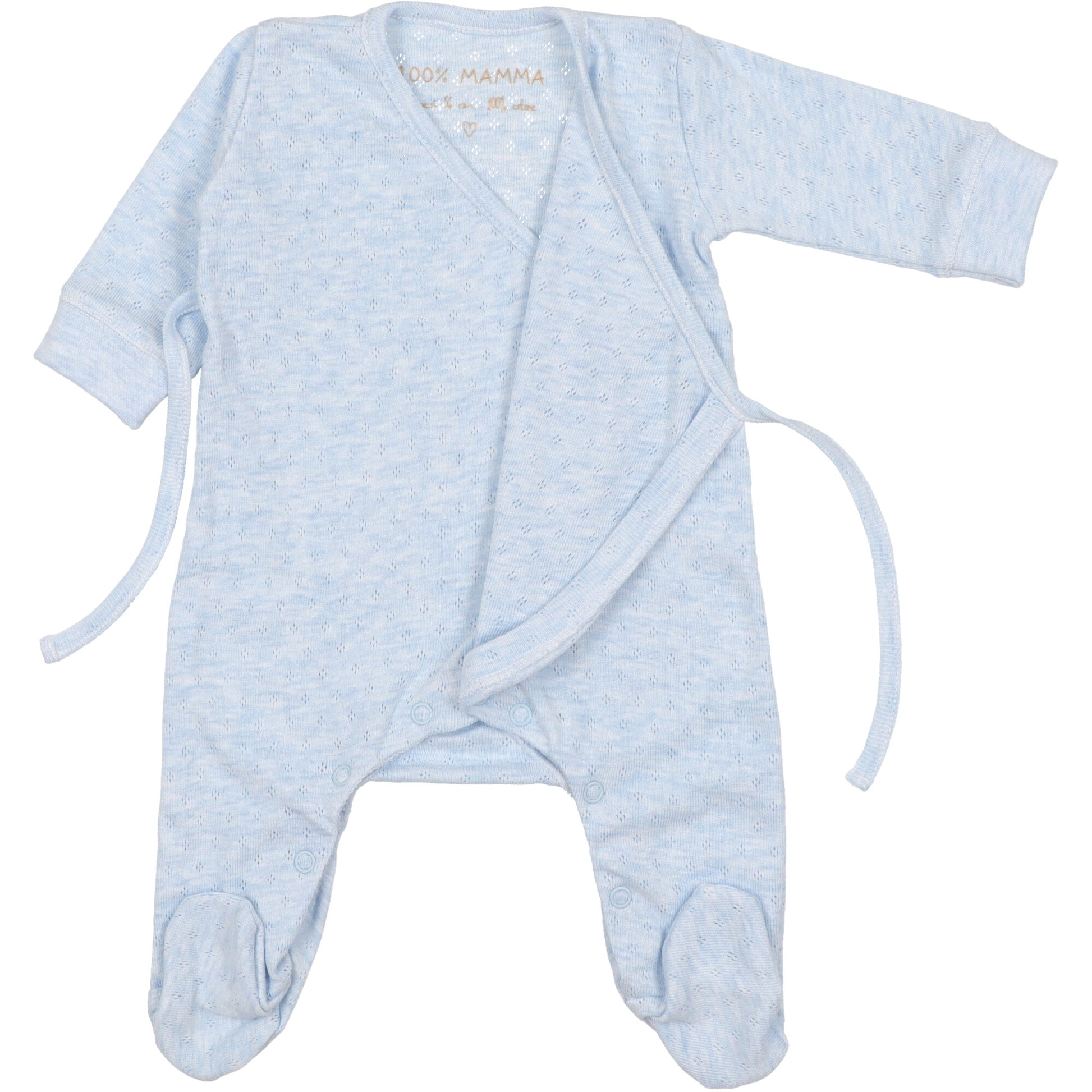 tutina-azzurra-in-tessuto-openwork-chiusura-a-chimono-corredino-nascita-bambino-primavera-estate